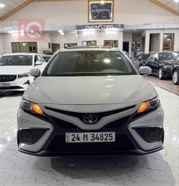 تويوتا كامري 2022 للبيع في العراق - زاخو